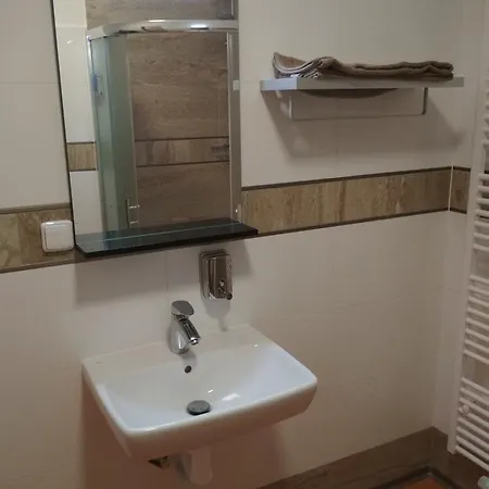 Pod Kaštany Kvasice
